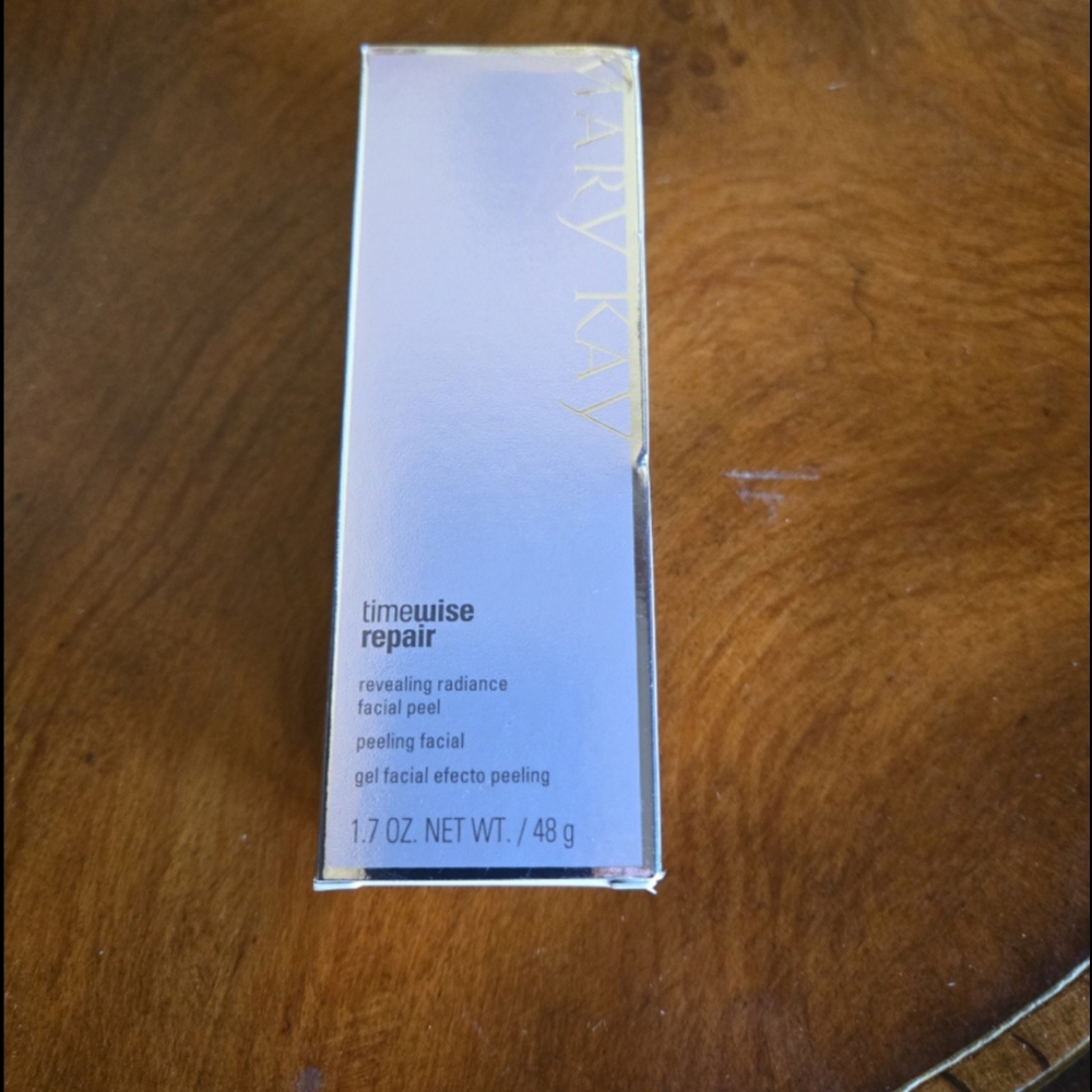 NEW TimeWise Repair Revealing Radiance Facial Peel